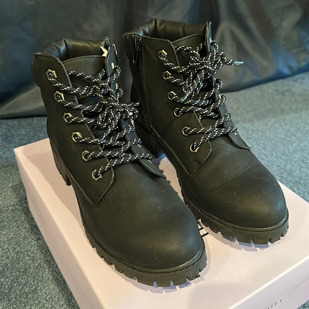 Madden girl lace up boots